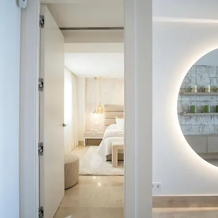 Magnifico Apartamento Primera Linea Playa Lejlighed Estepona