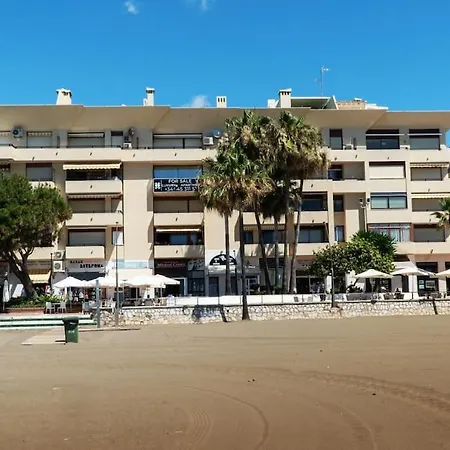 Magnifico Apartamento Primera Linea Playa Apartmán Estepona